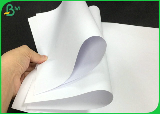 FSC Sertifikası ile 70lb 80lb Beyaz Ofset Baskı Kağıdı Rulo 70lb 80lb White Offset Printing Paper Roll With FSC Certification