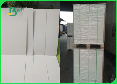 High End Ambalaj için 300GSM Ağartılmış Karton Kağıt Rulo / C1S Kaplamalı Kağıt