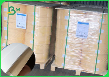Hasır Odun Hamuru Rulo için Boyut 14mm 60gsm Beyaz / Kahverengi Su geçirmez Karft Kağıt