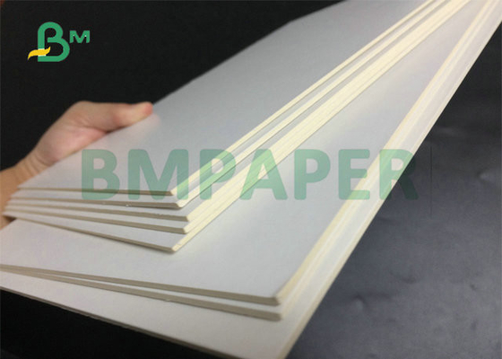 1.2mm 1.5mm 1.8mm Claycoated Board Beyaz 2 Taraflı 950 x 1300mm Hediye Karton için