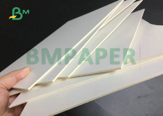 1.2mm 1.5mm 1.8mm Claycoated Board Beyaz 2 Taraflı 950 x 1300mm Hediye Karton için