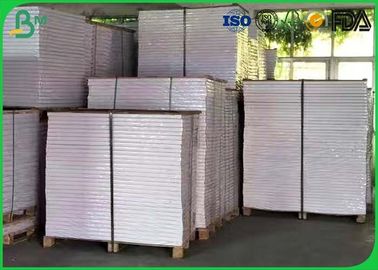 Çift Taraflı Kaplanmamış 60 gsm Kaplanmamış Woodfree Kağıt GSM 700 * 1000mm