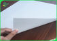 Rulo / Sac Ücretsiz Örnek FDA Sertifikalı 120gsm Beyaz Bakire Kraft Liner Kağıt
