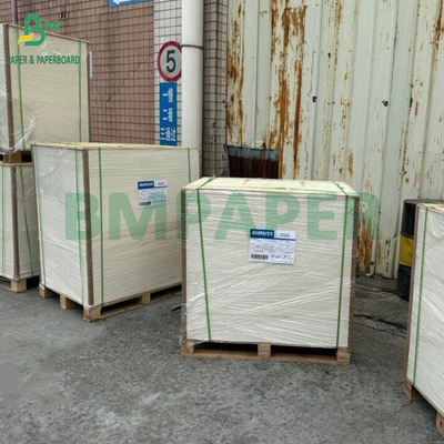230 gram 250 gram GC2 Düğün davetiyesi için kaplı Fildişi Tahta 720 x 1020 mm