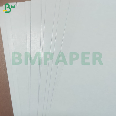 300 gsm Oyun Kartı Kağıdı Çift Yan Beyaz Siyah Çekirdek 450*320mm
