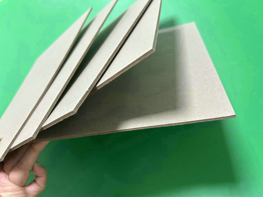 72 x 102cm 2mm 2.5mm Yumuşak Yüzey Karton Yapımı İçin Gri Çubuk