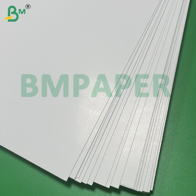 280gm-330gm Yüksek Güçlü Parlak Yüzey Oyun Kartı 50x70cm Mavi Çekirdekli C2S Eğlence Oyunu için Oyun Kartı Kağıdı