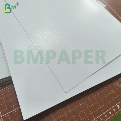 Kara çekirdekli Cardstock 310 Gsm Çift taraflı Parlak Yüzey Oyun Kartı