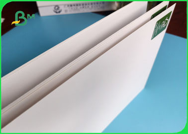 Yüksek Sertlik FSC Onaylı 230 - 400g Fildişi Kurulu Kağıdı Baskı İçin
