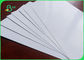 Genişlik 560 × 710mm 170gsm 100% Odun Hamuru Yüzey Parlak Levha C2S Sanat Kağıt Dergi için