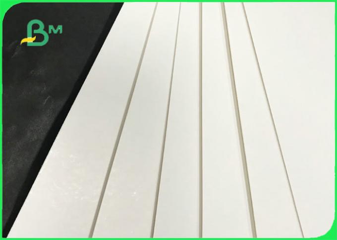 700 * 1000mm High Strength 275GSM 325GSM 400GSM Ivory Board For Packing Boxes