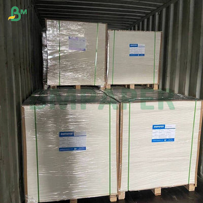 Profesyonel Poker Turnuvaları için 330 gramlık Siyah Çekirdek Parlak Çift Yan Kaplı Oyun Kart Kağıdı