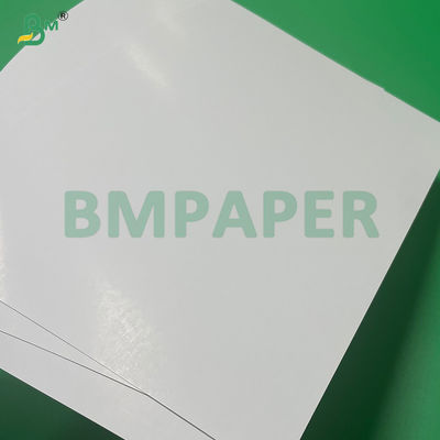 Profesyonel Poker Turnuvaları için 330 gramlık Siyah Çekirdek Parlak Çift Yan Kaplı Oyun Kart Kağıdı