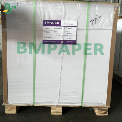 310gm Siyah çekirdek oyun kartı kağıdı keten embossed bitirme üstün sertlik ve dayanıklılık