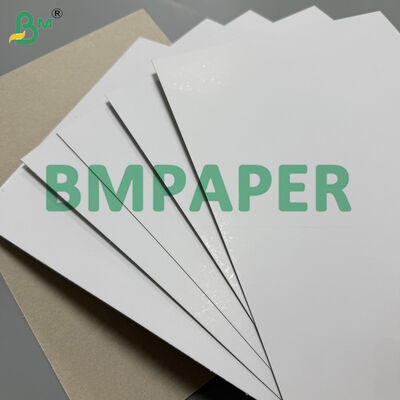1.0 mm Karton Karton Duplex Blanco Grosor 700 mm 750 mm x 1000 mm, Beyaz Kaplı Gri Sırt