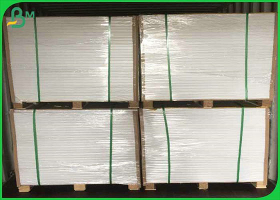 FSC Odun Hamuru MG MF 35gsm 40gsm 45gsm Gıda Standart Beyaz Craft Kağıt Rulo